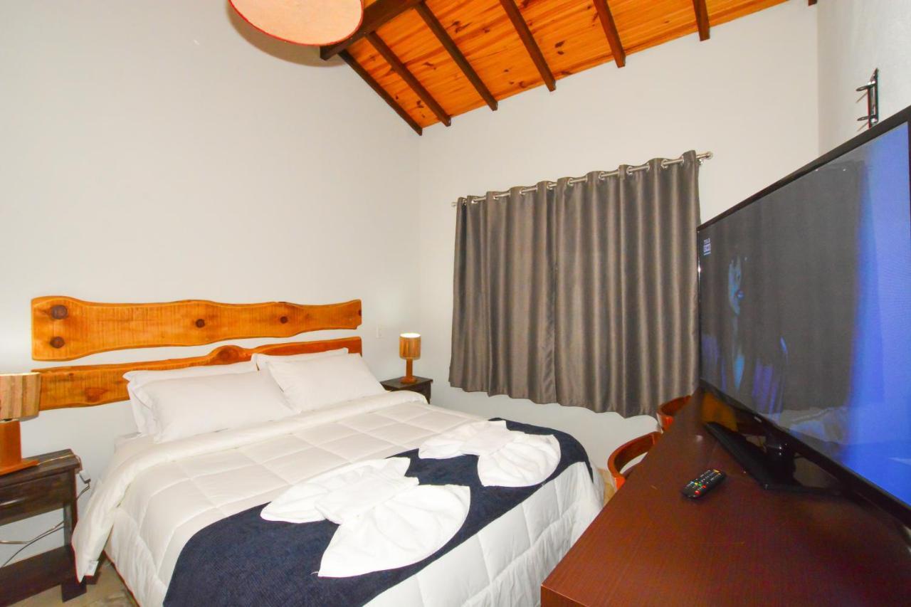 Maison Bleue Suites Monte Verde  Ngoại thất bức ảnh